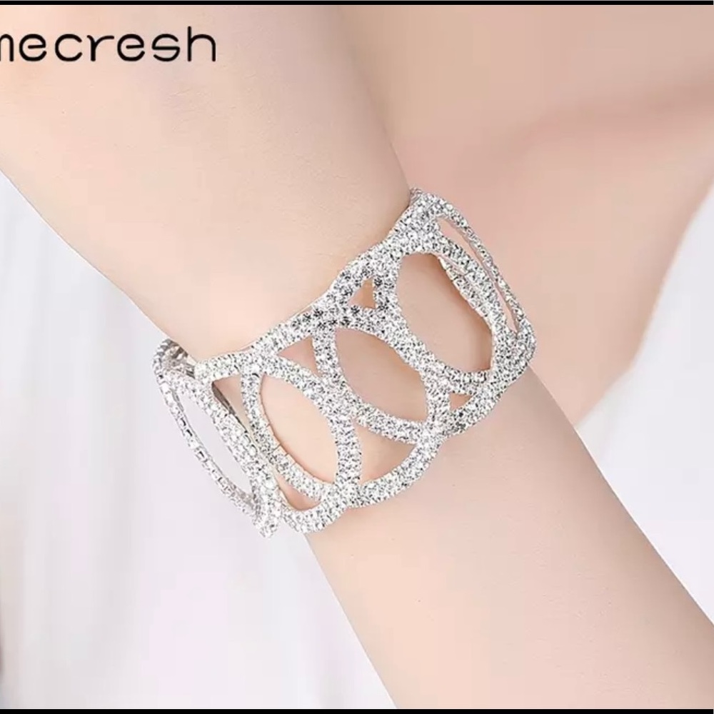 Rhinestone Bangle Bracelet